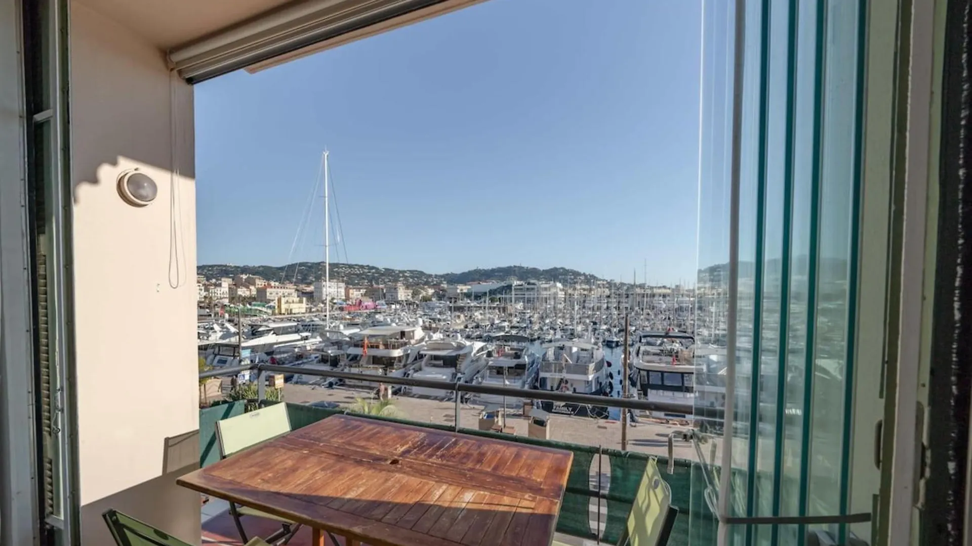 Wonderful 3 Bedroom Overlooking The Old Port Cannes 0*,  France